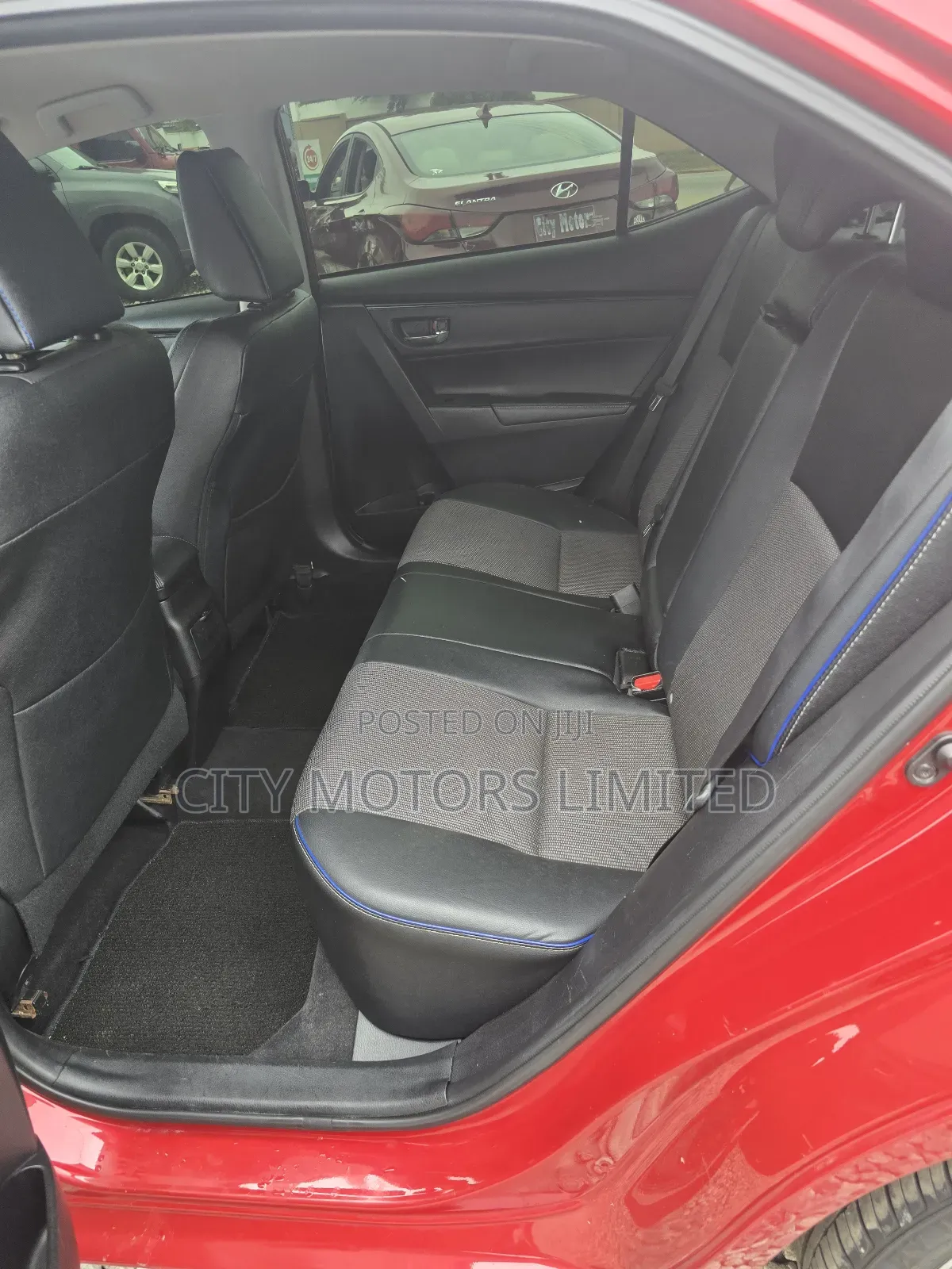Toyota Corolla SE 4dr Sedan (1.8L 4cyl CVT) 2017 Burgundy