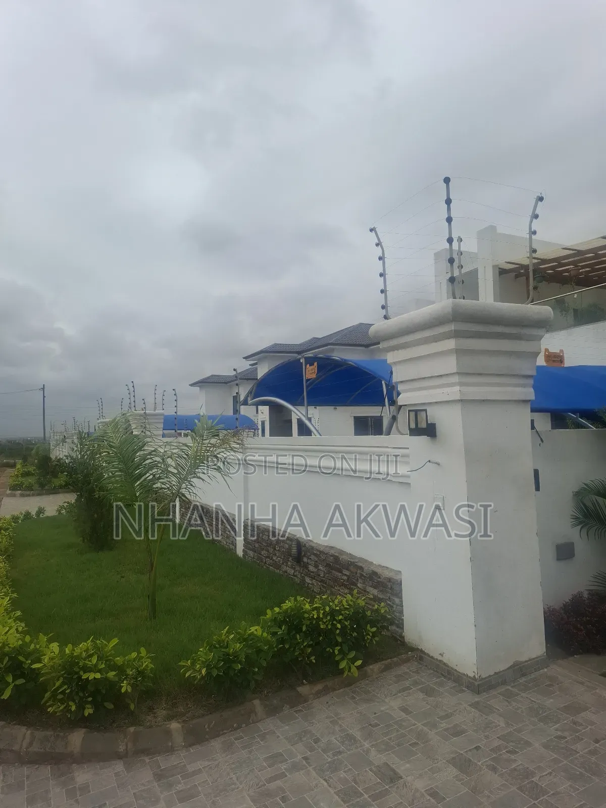 4bdrm House in Community 24, Tema Metropolitan for rent