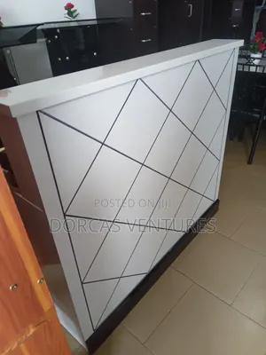 White Knight Reception Desk