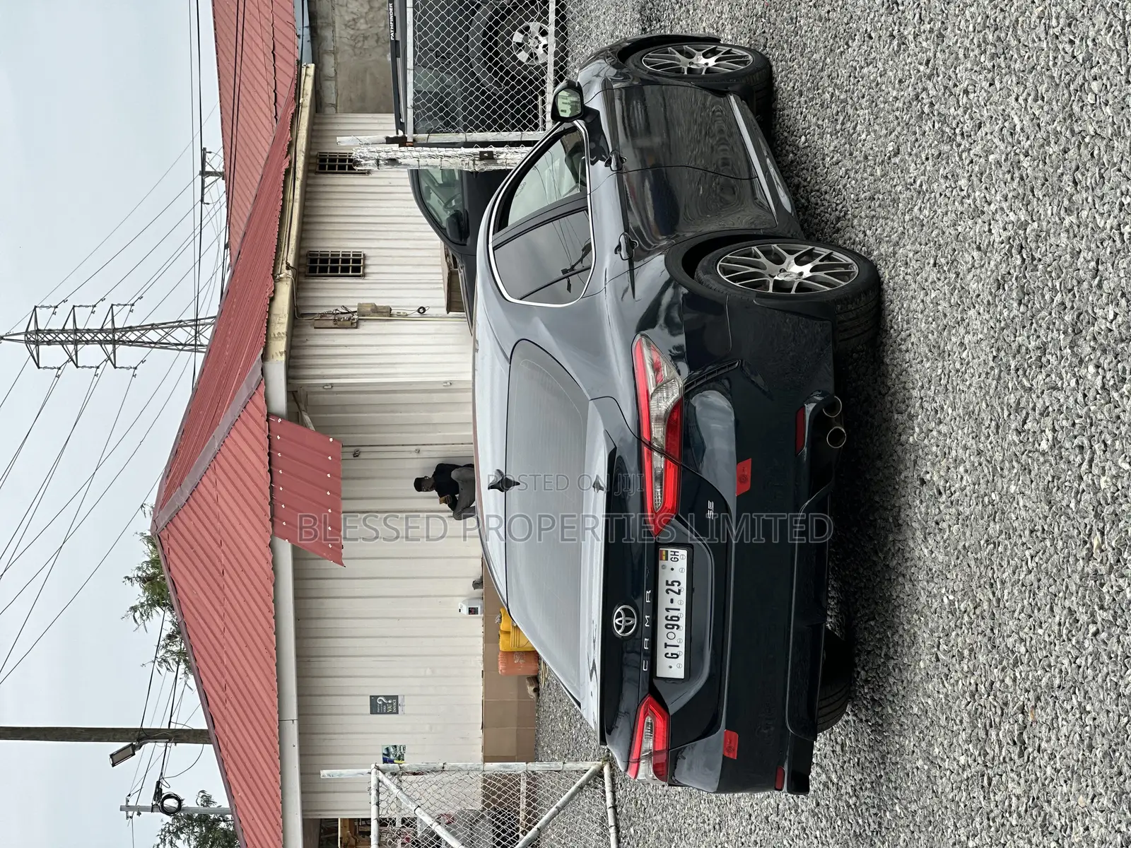 Toyota Camry SE FWD (2.5L 4cyl 8AM) 2018 Blue