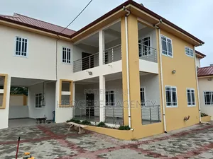 4bdrm House in Adenta for rent