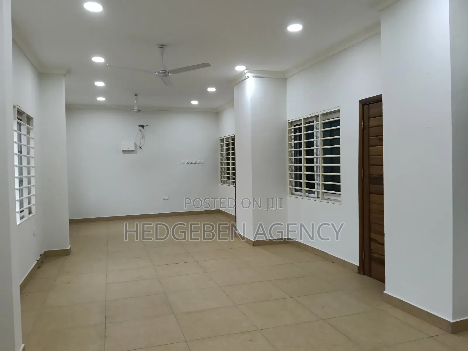A Spacious Office Space to Let/ for Rent
