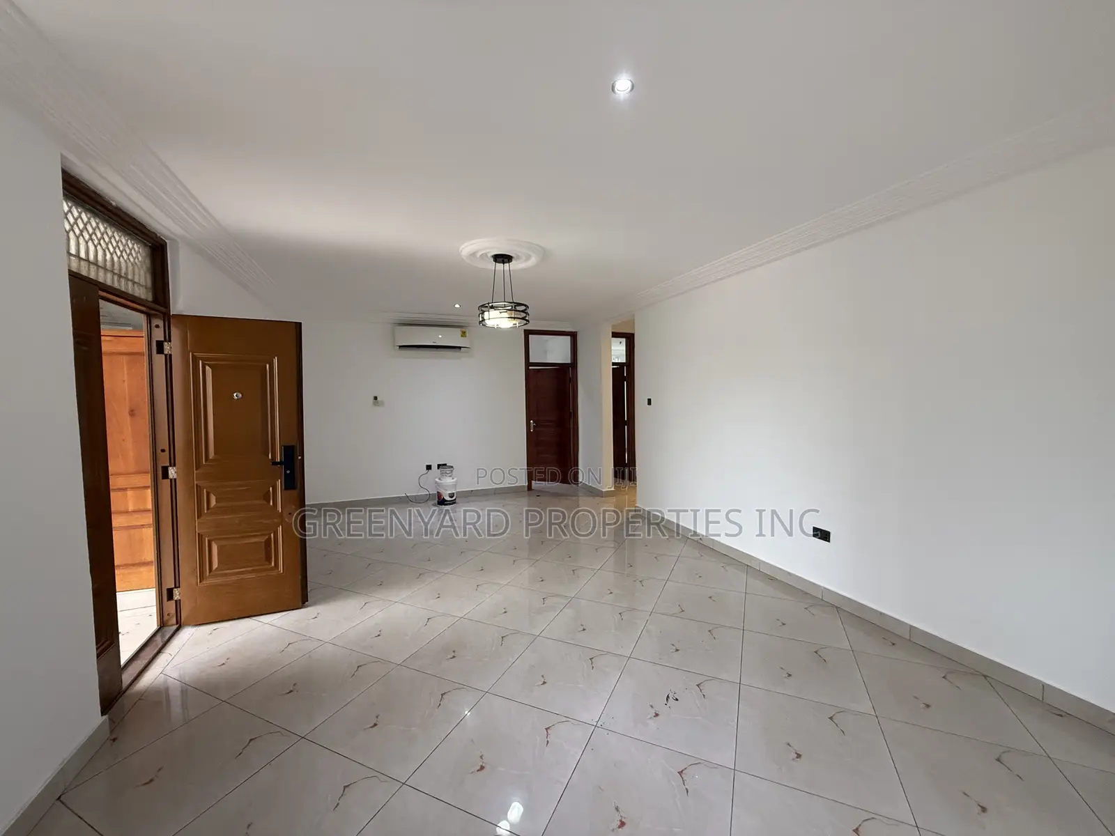 3bdrm Apartment in Mangos, East Legon for rent