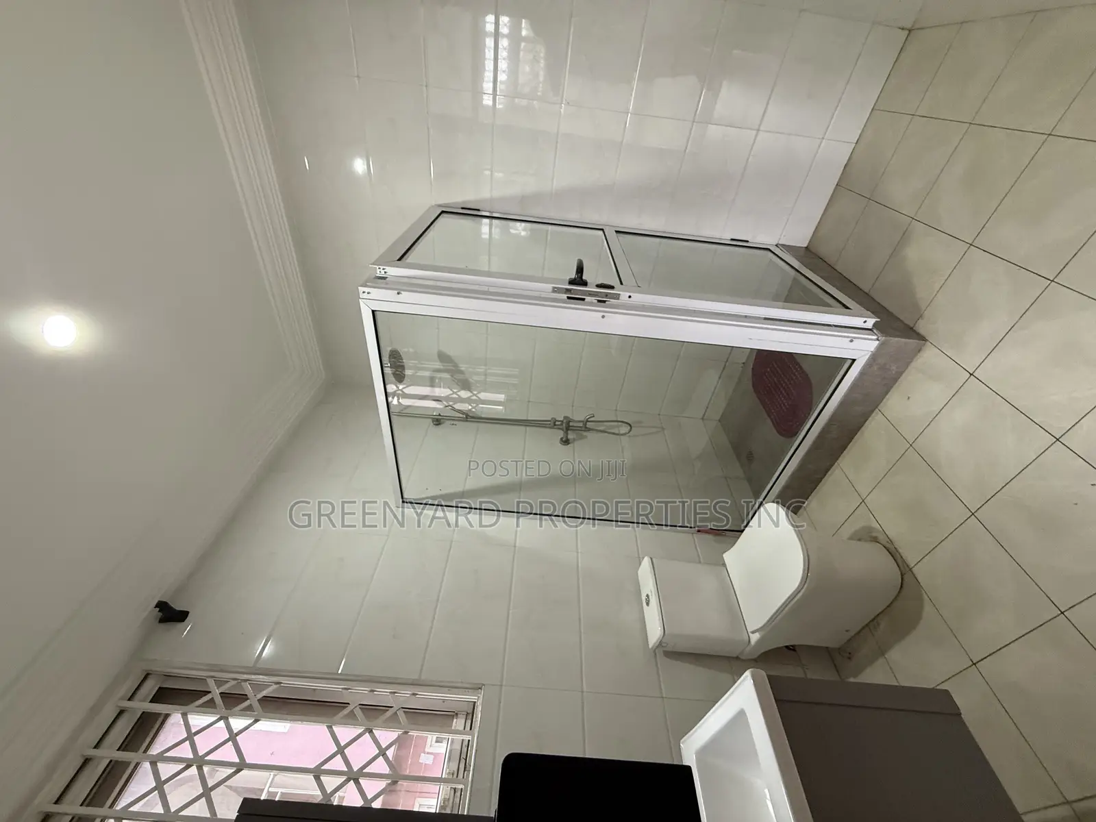 3bdrm Apartment in Mangos, East Legon for rent