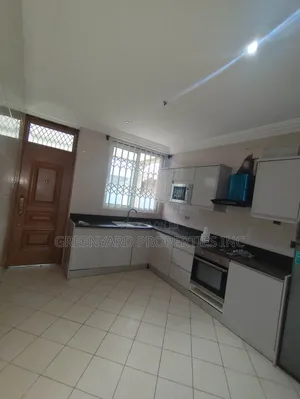 3bdrm Apartment in American House, East Legon for rent