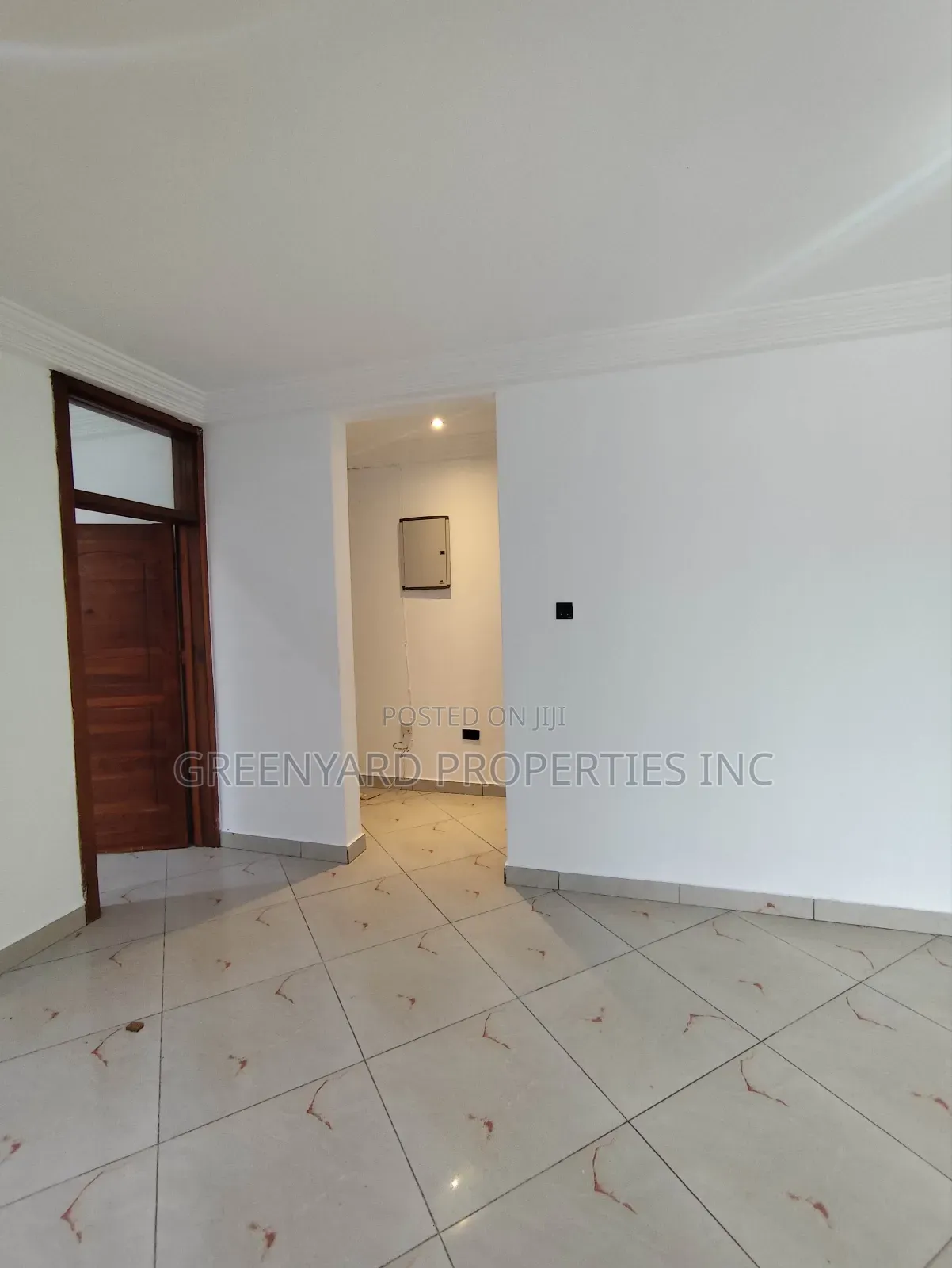 3bdrm Apartment in American House, East Legon for rent