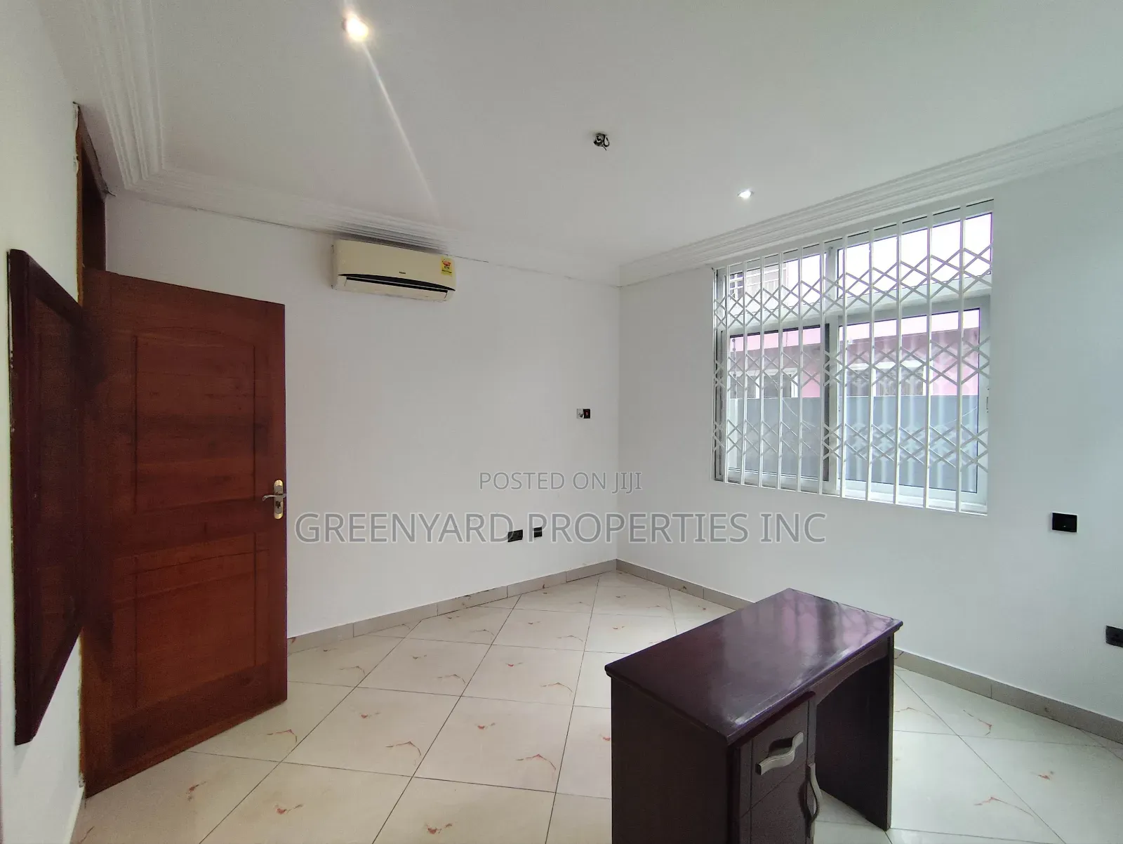 3bdrm Apartment in American House, East Legon for rent