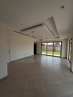 3bdrm House in Charclem Ventures, Sakumono for rent