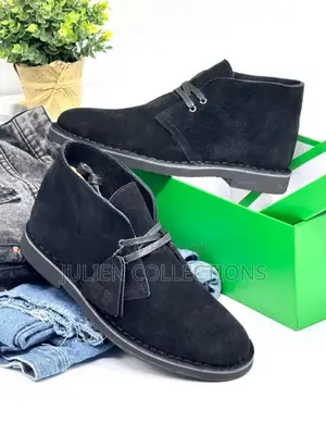 Original Clarks Desert Black Cat