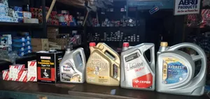 All Kinds of Cars Engine/Gearbox Oil /Lubricant Available