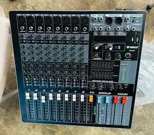 Yamaha Smx800 8 Channels Live Mixer
