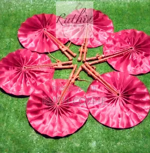 Flower and Fan for Bridesmaids