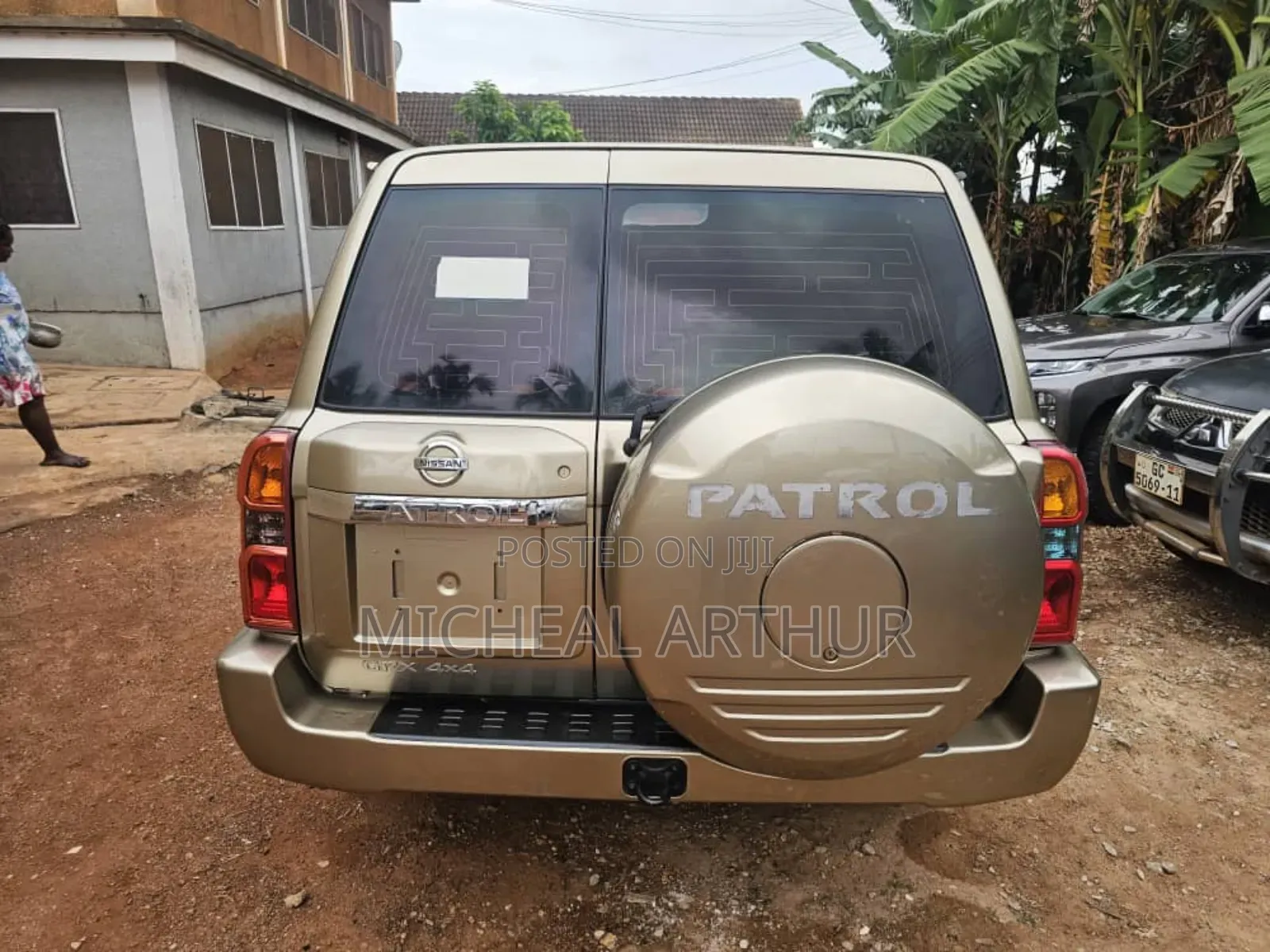 Nissan Patrol 2015 Gold