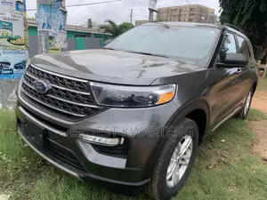 Ford Explorer 2021 Gray