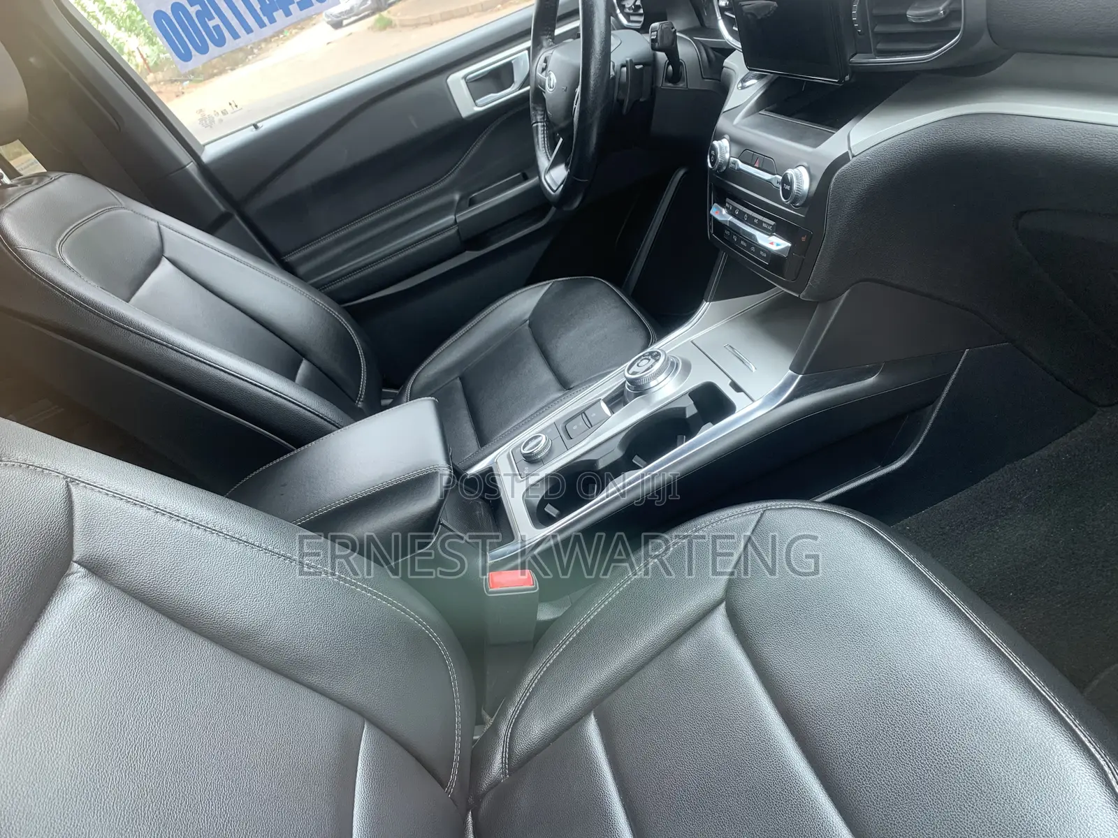 Ford Explorer 2021 Gray
