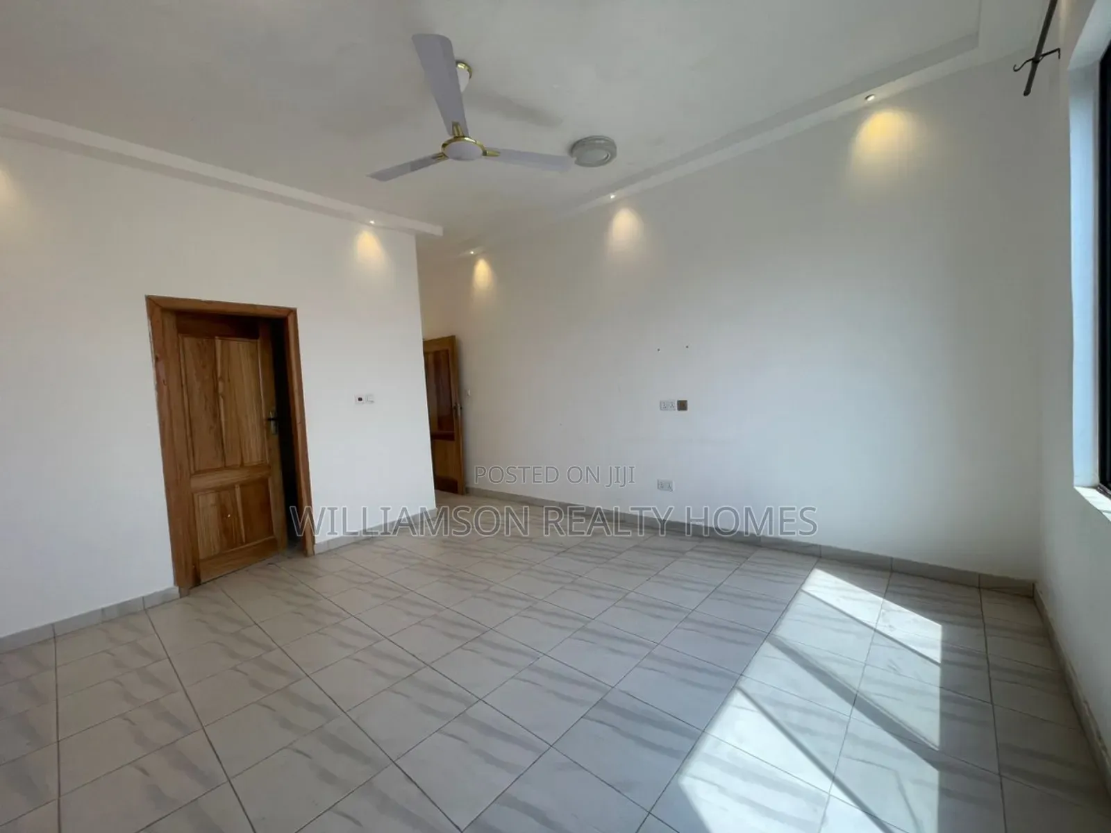 2bdrm Apartment in Community 18 Area, Spintex for rent