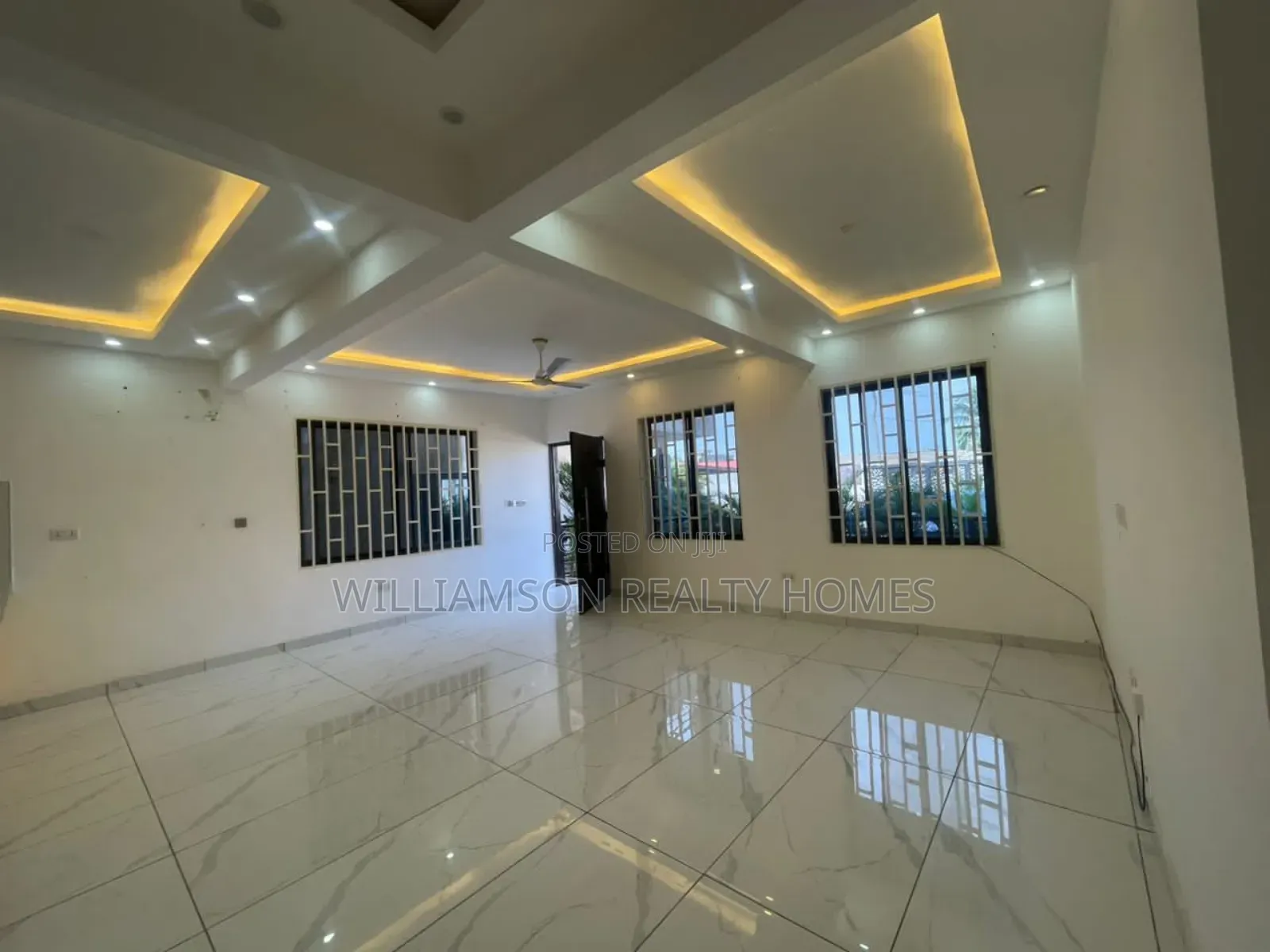2bdrm Apartment in Community 18 Area, Spintex for rent