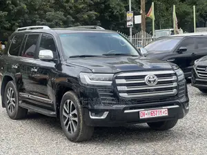 Toyota Land Cruiser 5.7 V8 VX-S 2015 Black