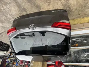 Toyota Highlander Back Boot Complete