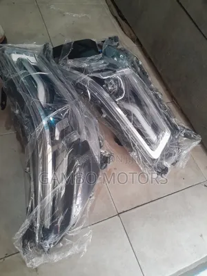 Toyota Hilux 2020 Headlight Pair