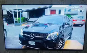 Uk Used Samsung Series 8 Smart Uhd HDR Digital Satell 49inch