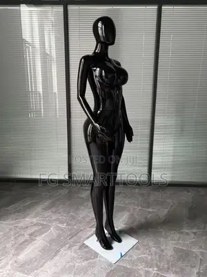 BBL Mannequin Fiberglass or Female Fiberglass Dummy