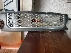 2010,2012,2013,2014,2015,2016 Front Grille for Land Rover Discovery