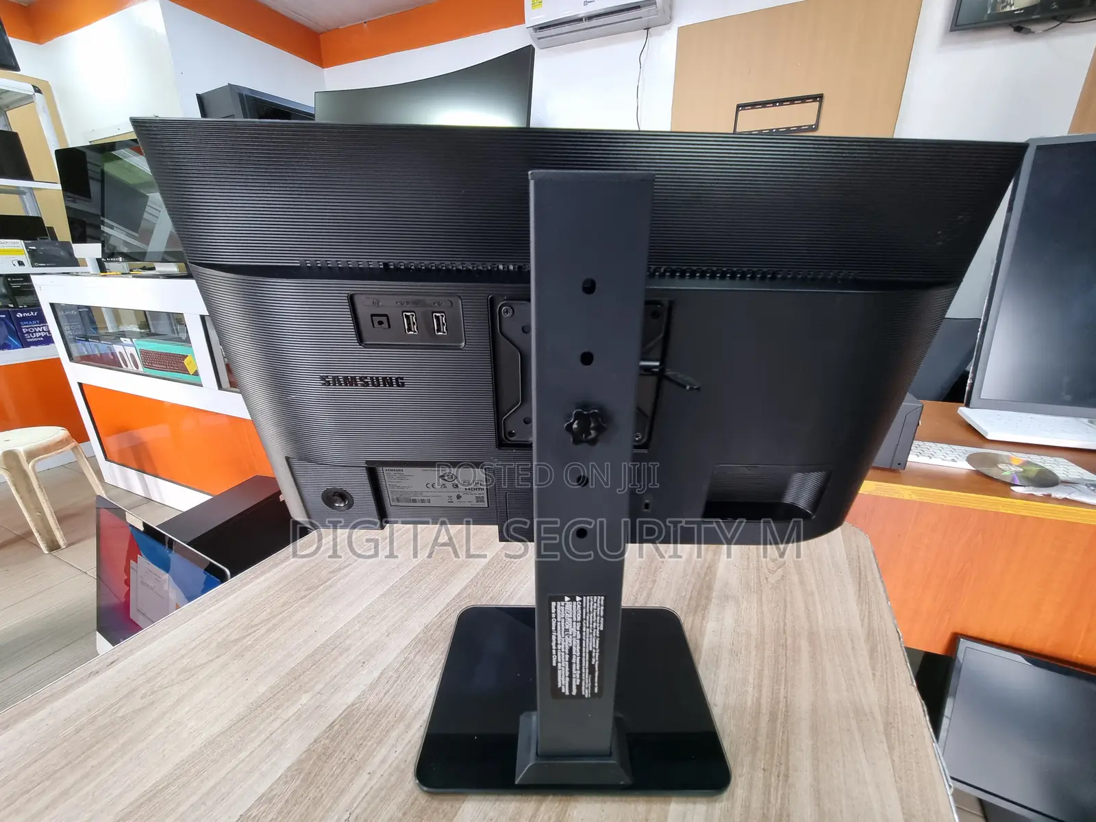 24" T45f Full Hd, Height Adjustable Monitor