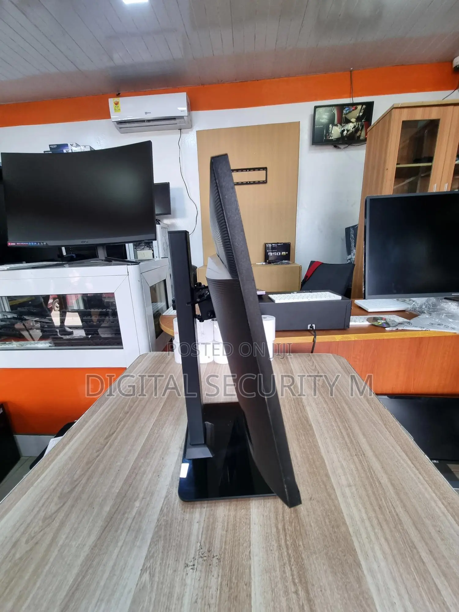 24" T45f Full Hd, Height Adjustable Monitor