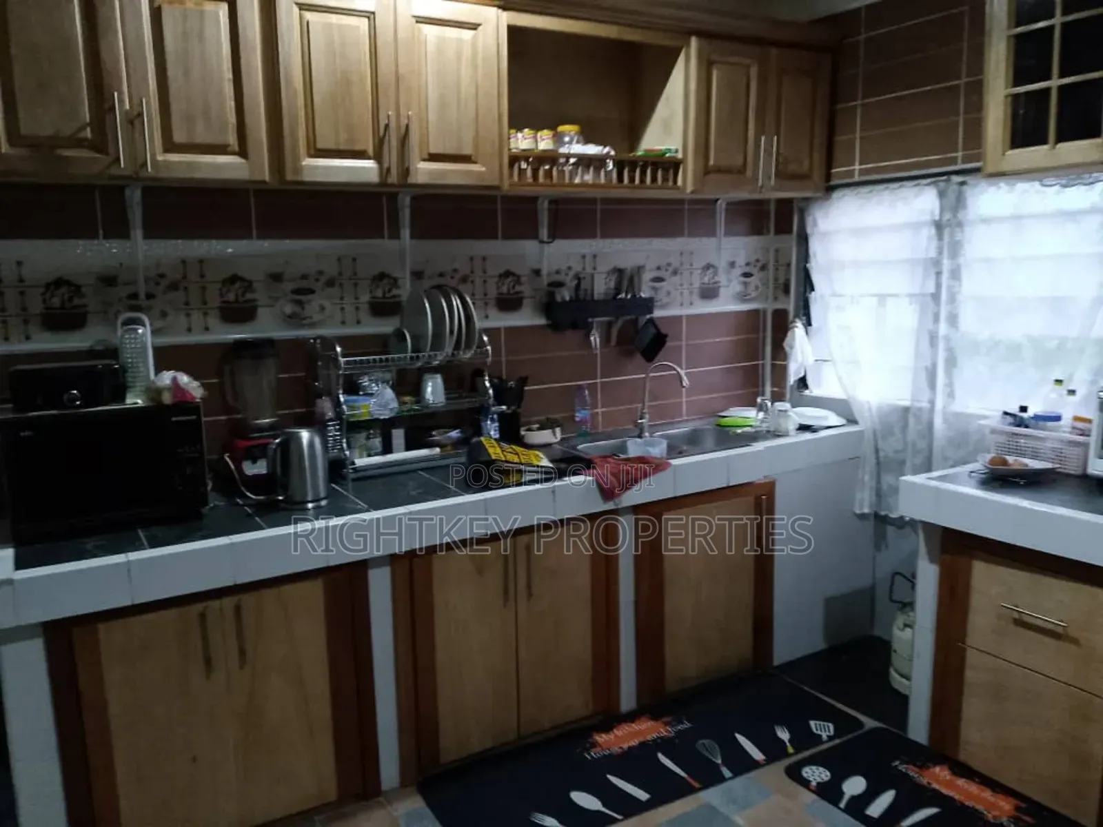 Furnished 7bdrm Duplex in Kumasi Metropolitan for rent