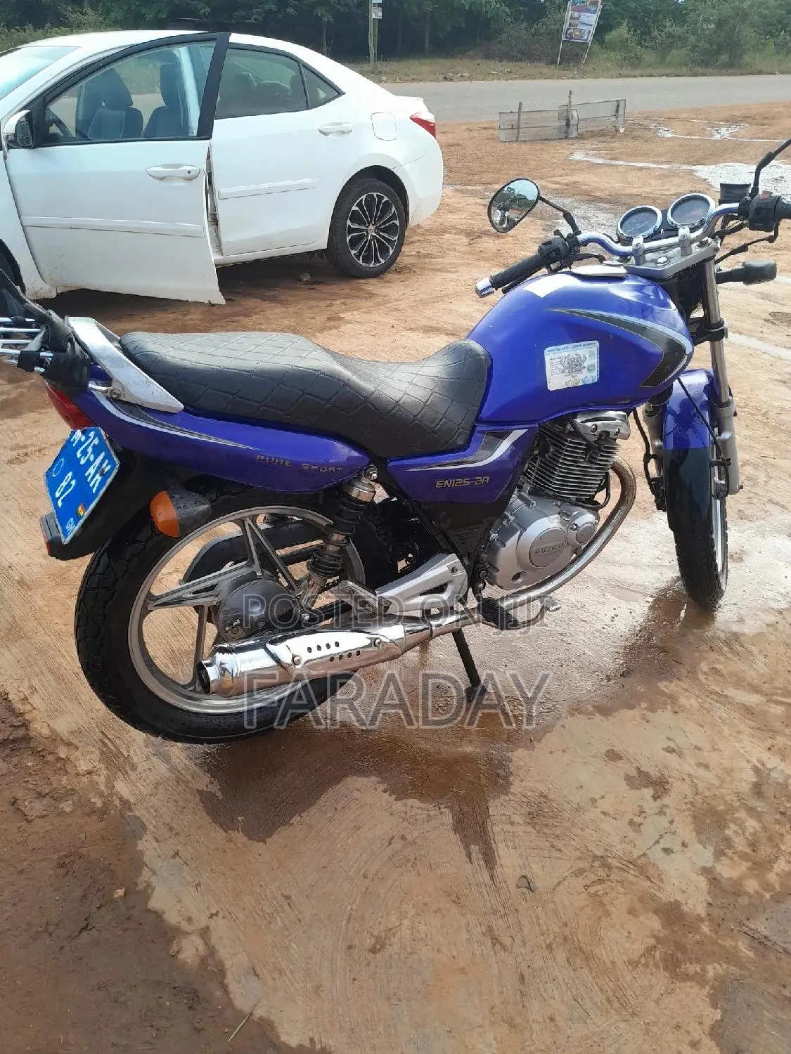 Suzuki Sport 2012 Blue