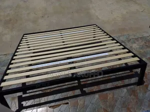 Kings Size Metal Bed.