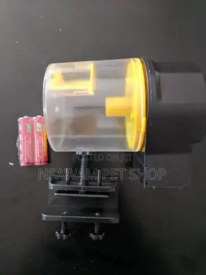 Fish Feeder