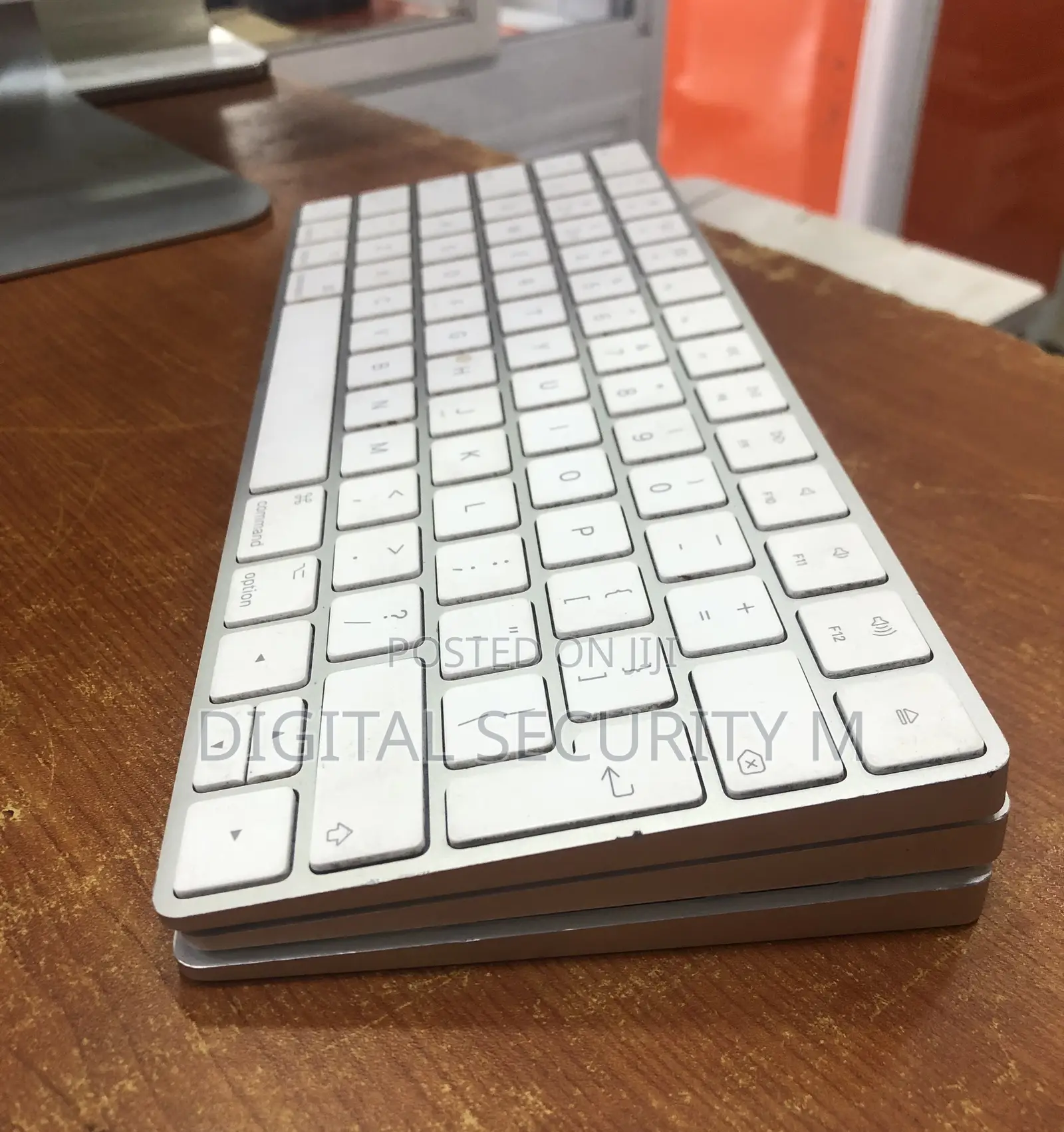 Magic Keyboard