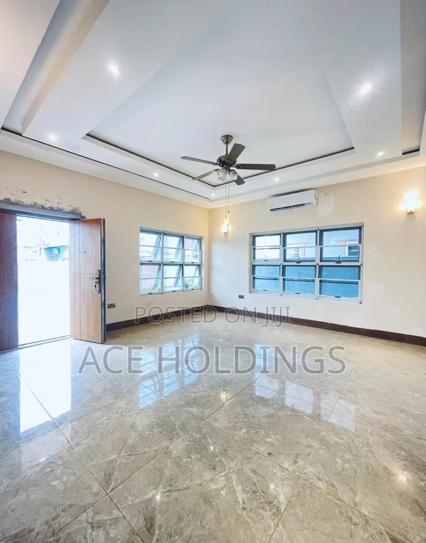 4bdrm House in Adjiringanor, Adjiriganor for sale