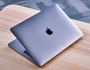 Laptop Apple MacBook Pro 2020 32GB Intel Core I7 SSD 512GB