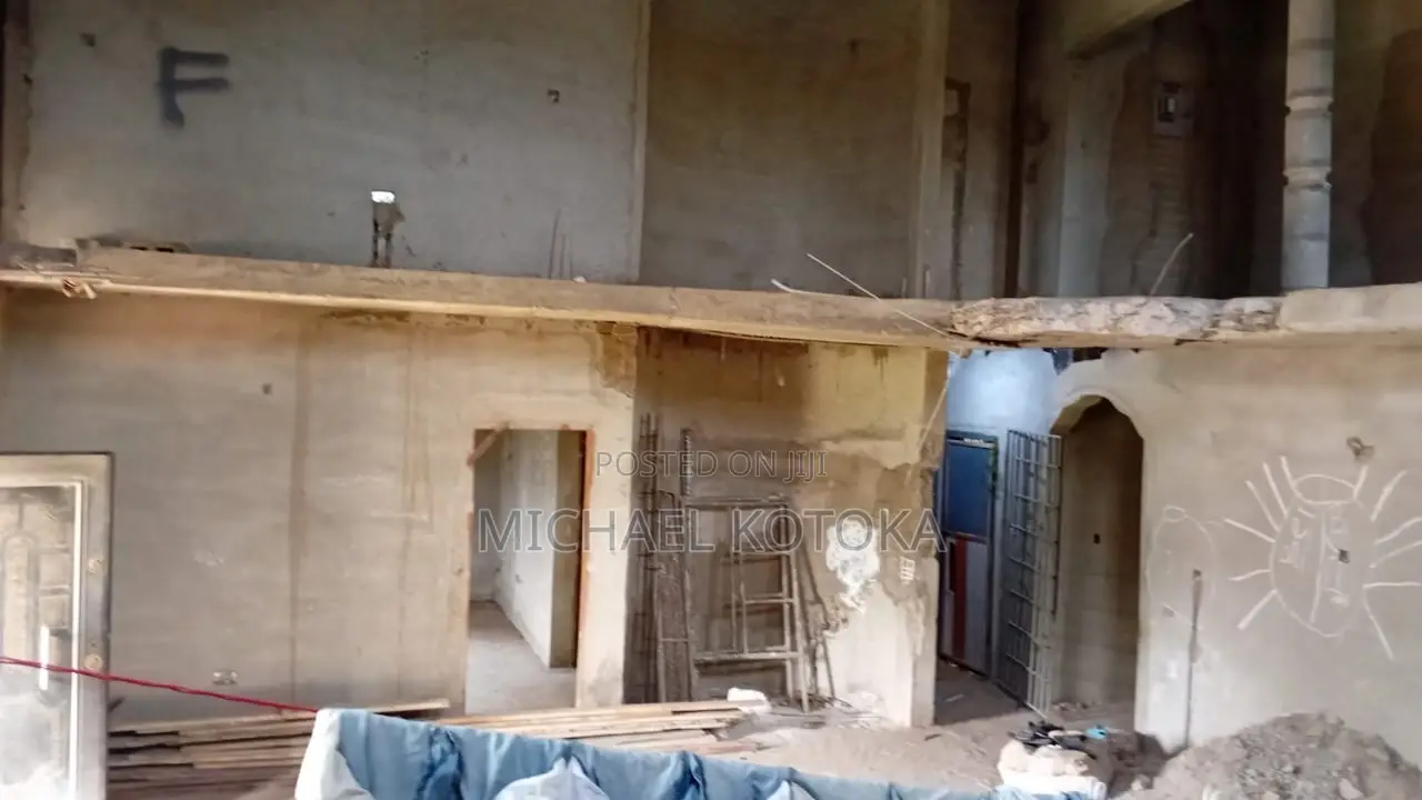 4bdrm Mansion in Kasoa for sale