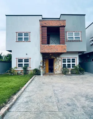 4bdrm House in East Legon for sale
