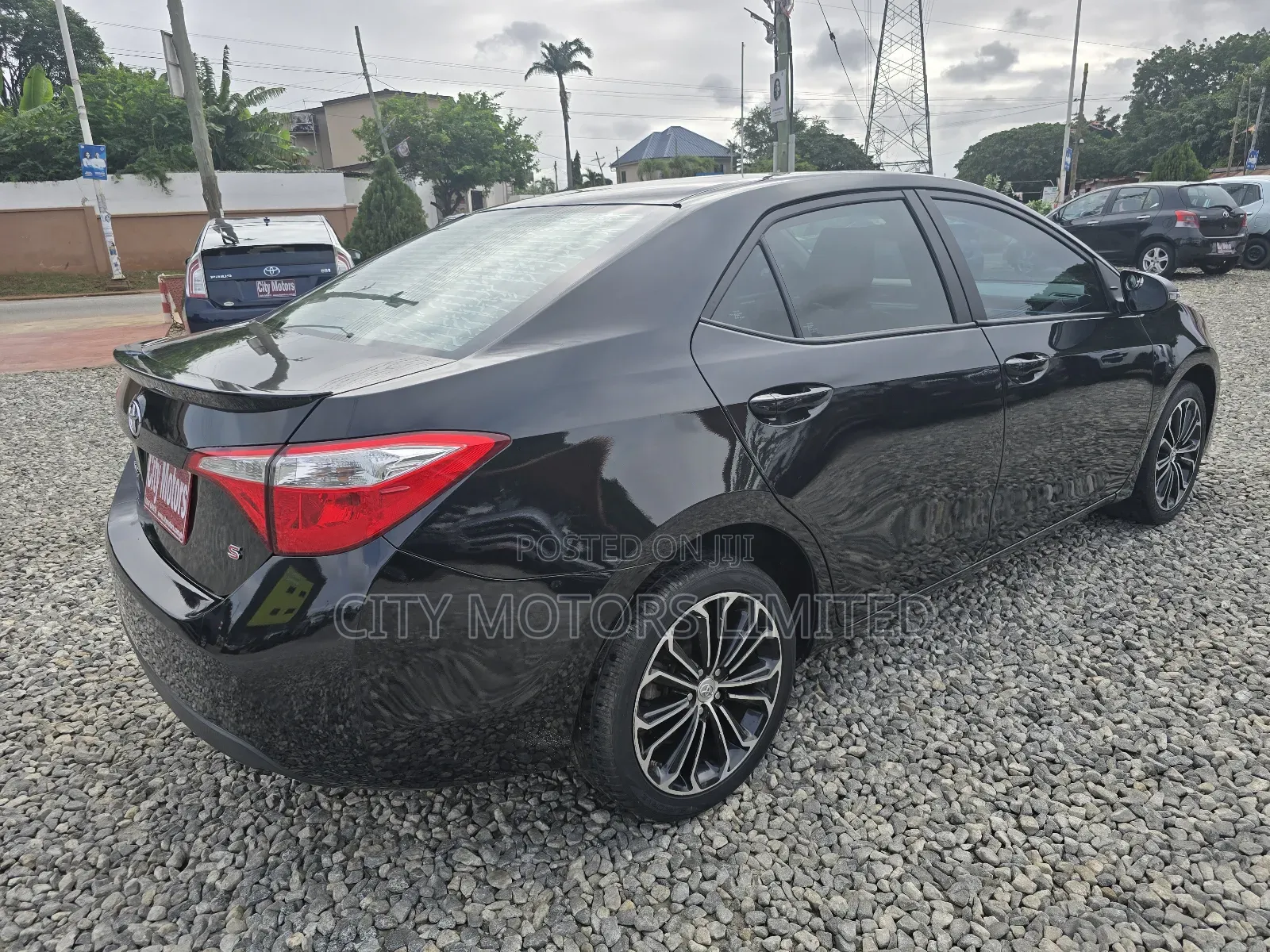 Toyota Corolla S 4dr Sedan (1.8L 4cyl CVT) 2016 Black