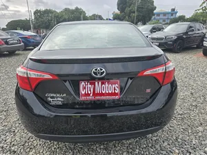 Toyota Corolla S 4dr Sedan (1.8L 4cyl CVT) 2016 Black