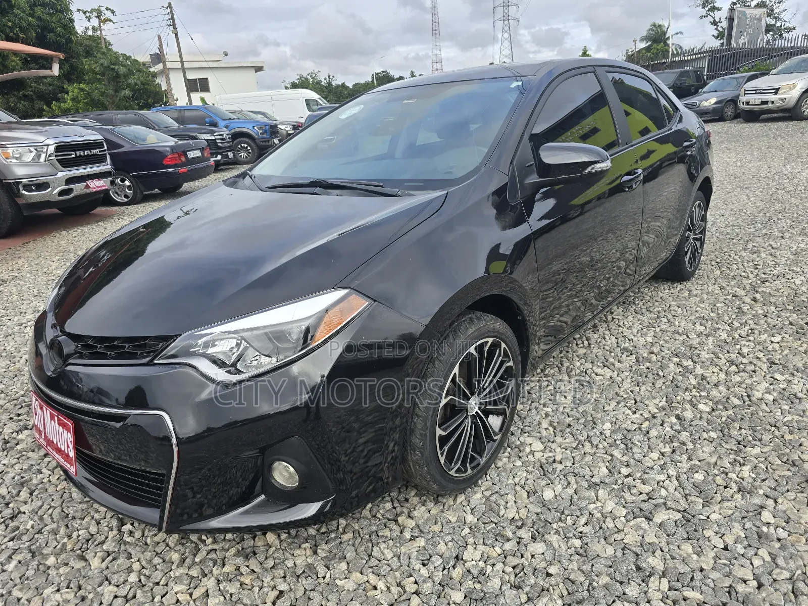 Toyota Corolla S 4dr Sedan (1.8L 4cyl CVT) 2016 Black