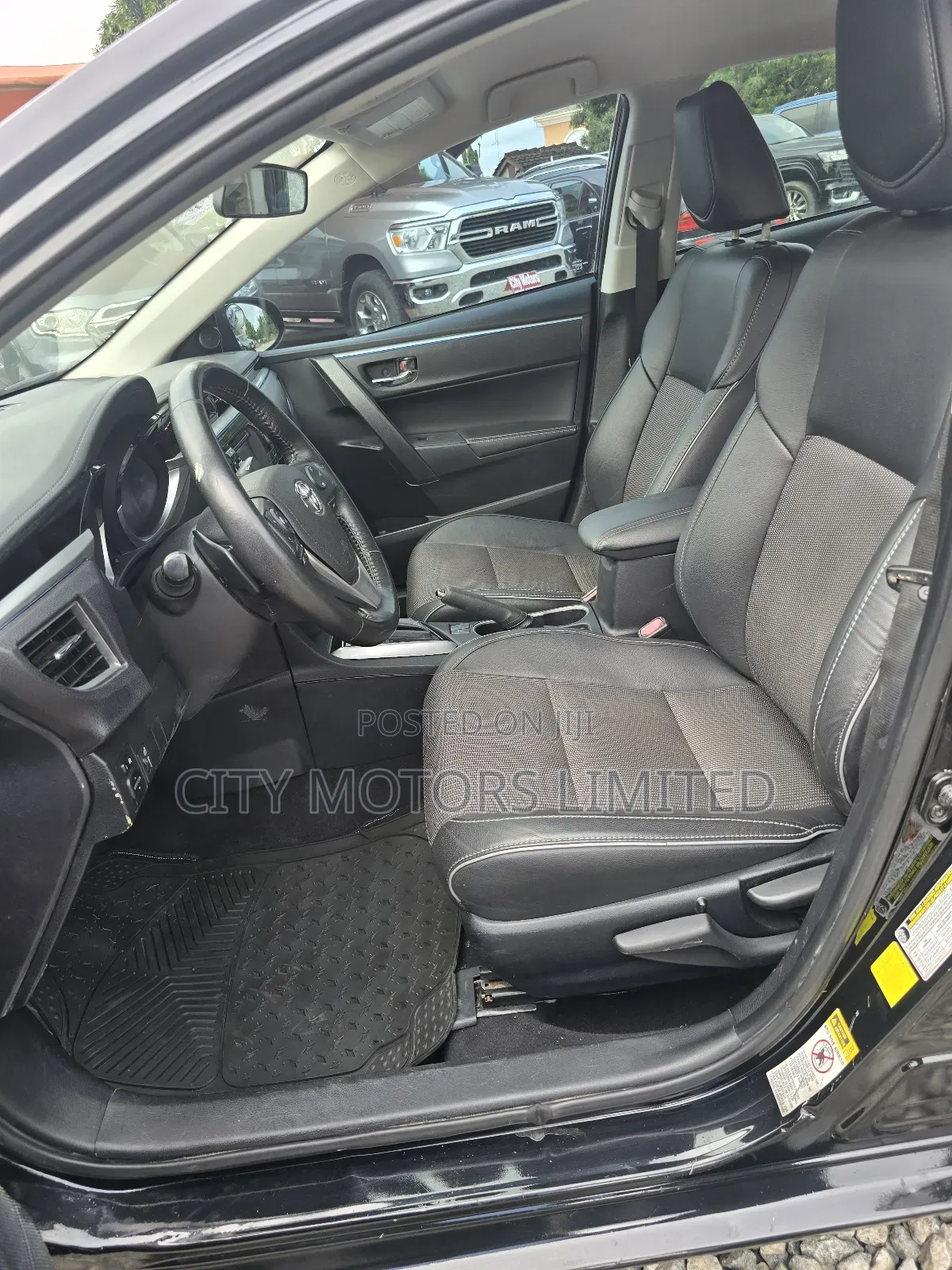 Toyota Corolla S 4dr Sedan (1.8L 4cyl CVT) 2016 Black