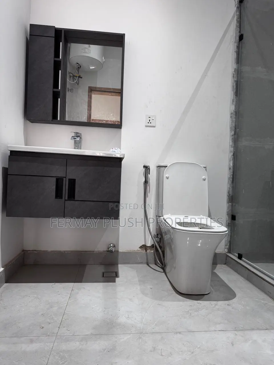 Furnished 1bdrm Apartment in Fermayplush, Accra Metropolitan for sale