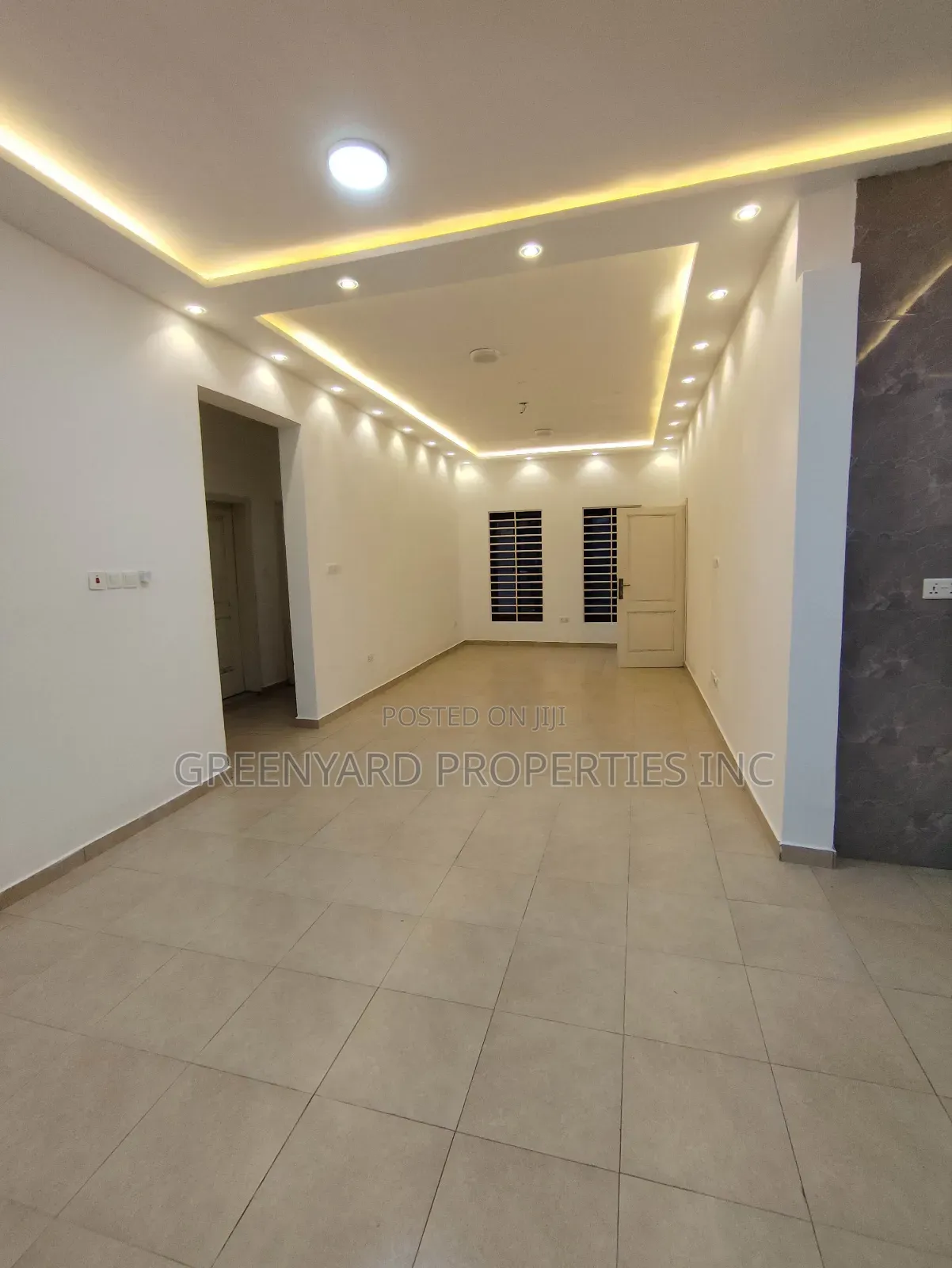 2bdrm Apartment in Otanor, Adjiriganor for rent