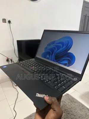 Laptop Lenovo ThinkBook 15s Gen 2 16GB Intel Core i5 SSD 256GB