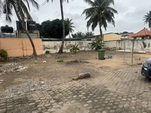 5bdrm House in Nungua for sale