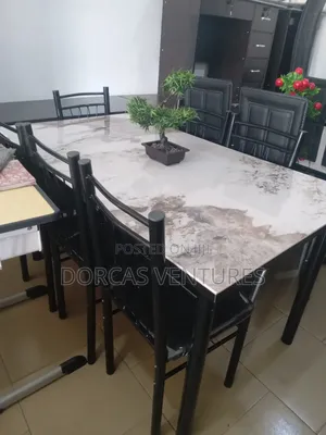 Domicile Glass Dining