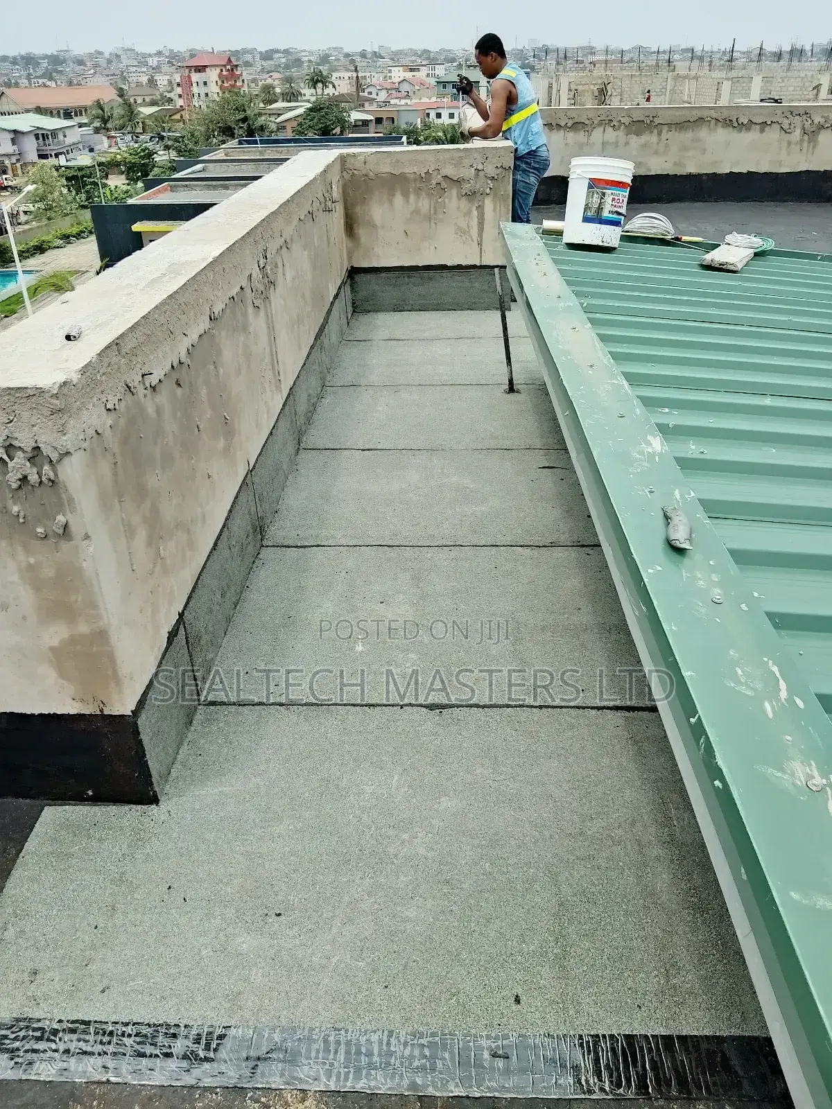 Roof Gutter/Secret Roof Waterproofing
