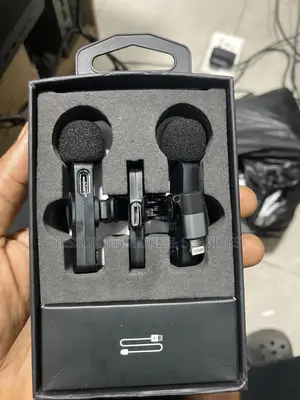 Wireless Microphone for iPhones and Type C Phones.
