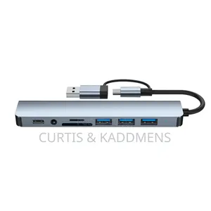 8 in 1 Type C/Usb Multifunctional Dock Station Adapter/Sd Card Reader